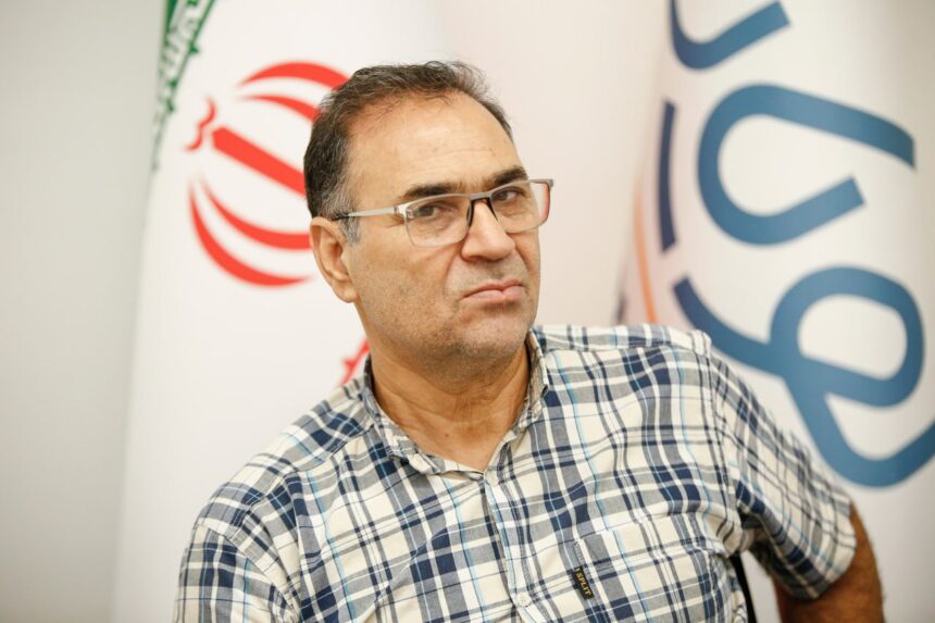 سفر ۴۵ ساله یک درودگر| مردی که با چوب، تقدیر خود را تراشید